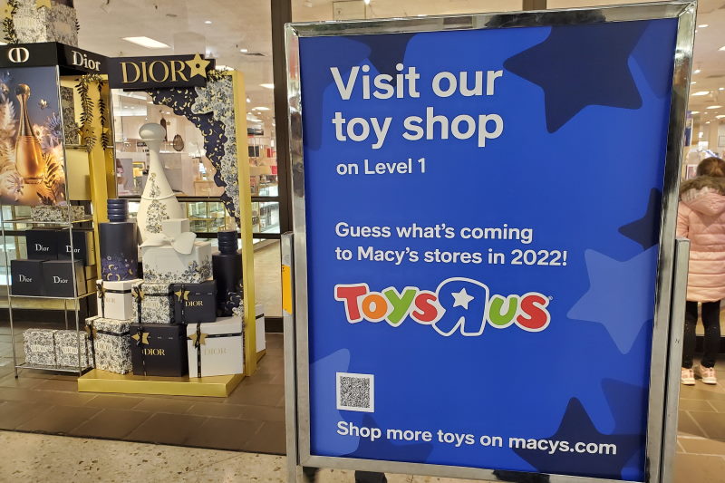 Toys R Us