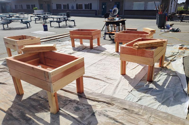 Garden Boxes at Woodside K-8