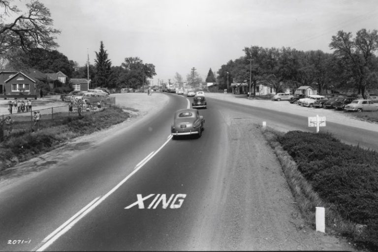 Sylvan Corners facing north in 1951 // Citrus Heights Historical Society