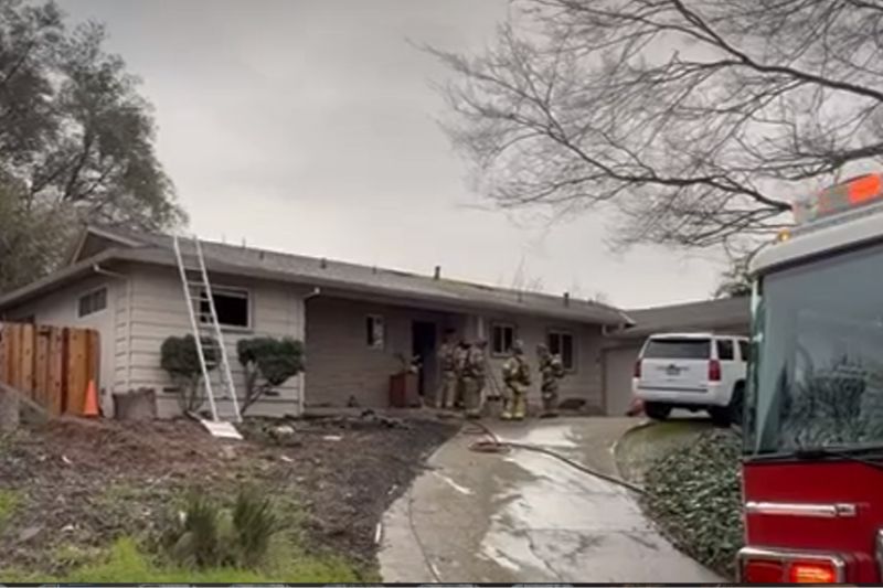 A fire displaced a family of 2 and 2 dogs Saturday, Feb. 15. // Sac Metro Fire